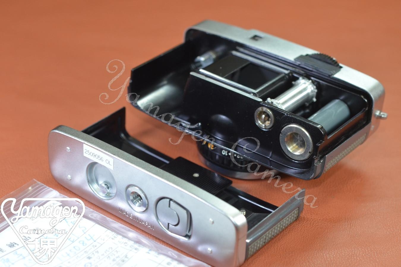 OLYMPUS PEN-EES 前期型 整備済 【Olympus D.Zuiko 3cm F2.8 レンズ搭載】