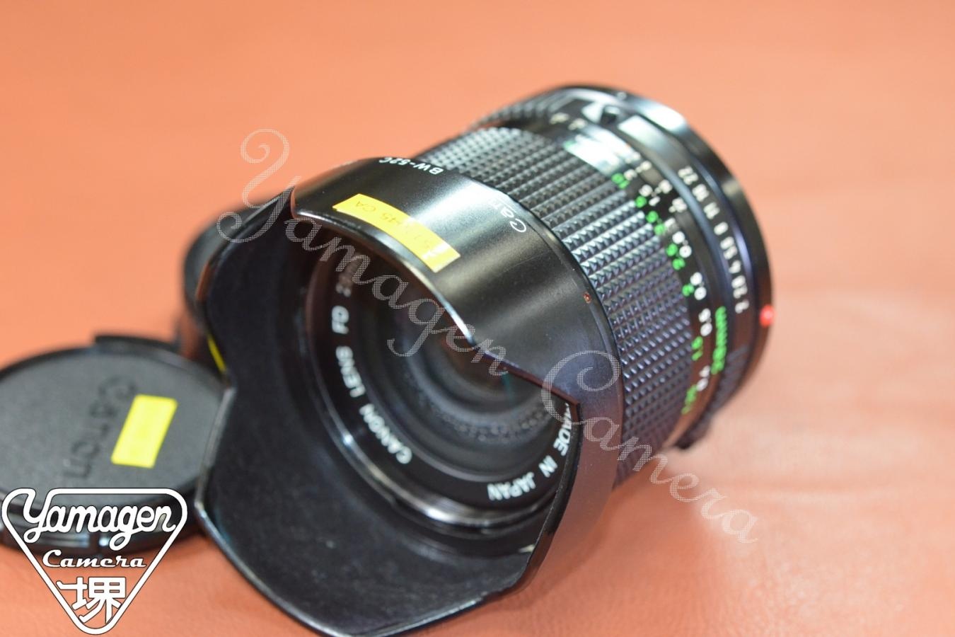 Canon NEW FD 28mm F2 【純正フードBW-52C付】