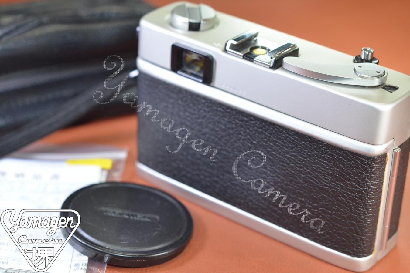 KONICA C35 flash matic Silver 整備済 純正ケース、ストラップ付【KONICA HEXANON 38/2.8 レンズ搭載】