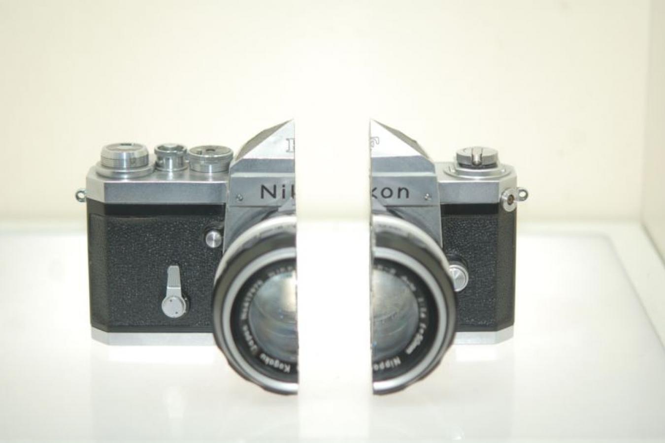 【コレクション向け 希 少】 ニコン Fアイレベルシルバー 644万台 日本光学 NIKKOR-S Auto 50/1.4付 【カットモデル】  