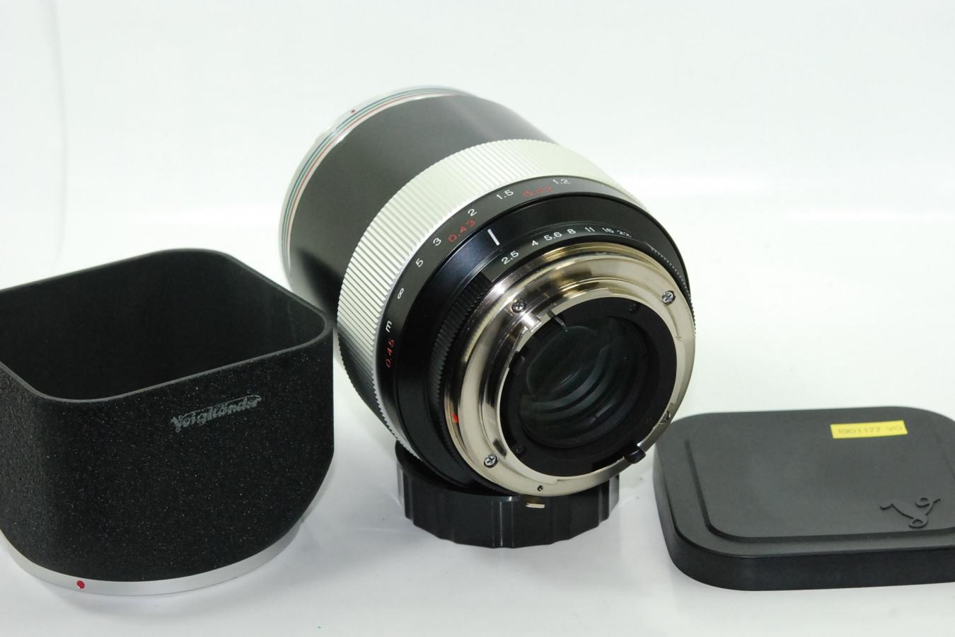 【希 少】Voigtlander MACRO APO-LANTHAR 125mm F2.5 SL 純正フード付 【コンタックスマウントレンズ】
