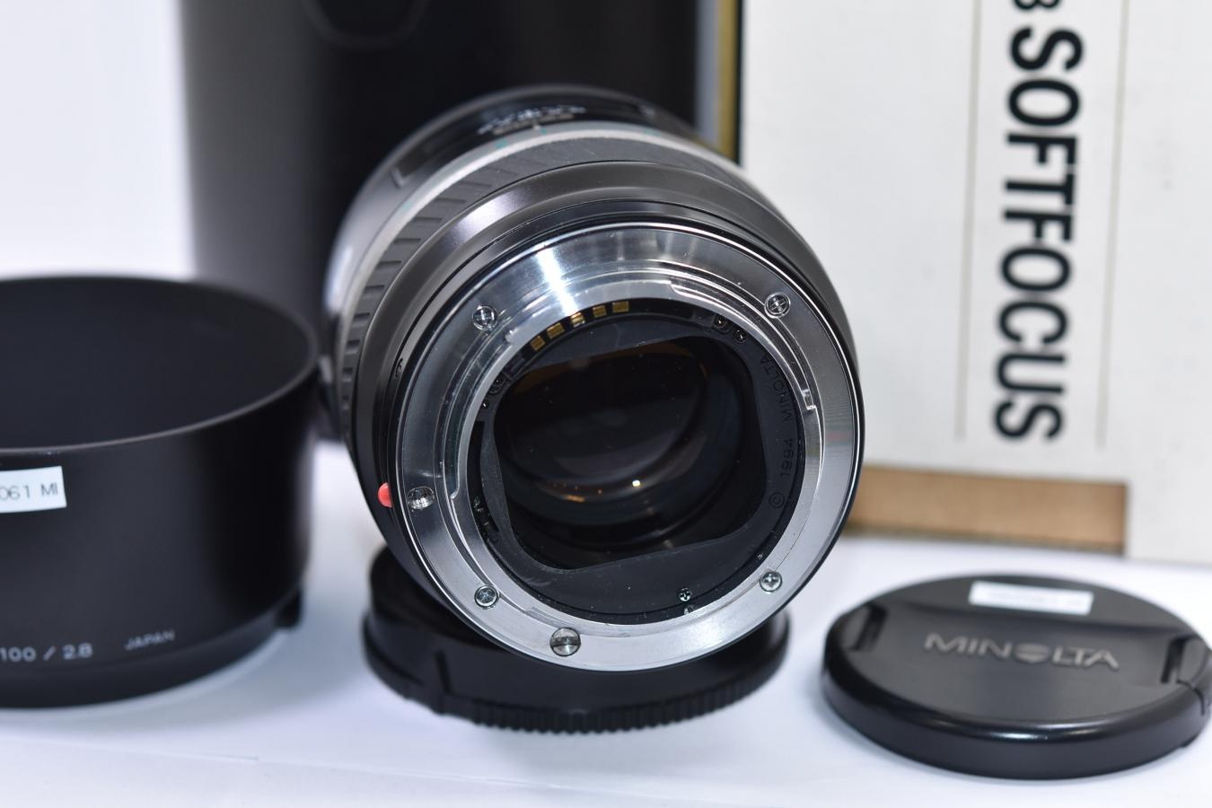 【希 少】 MINOLTA AF SOFT FOCUS 100mm F2.8 【純正フード、ケース、元箱付一式】