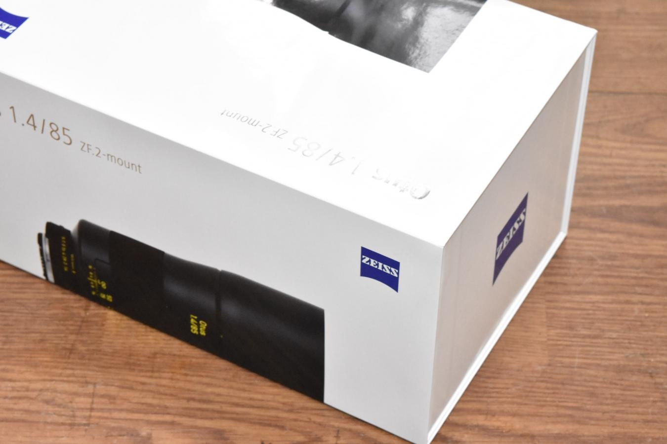 【未使用未開封品】 ZEISS Otus 85mm F1.4 ZF.2 ニコン用 【元箱付一式】