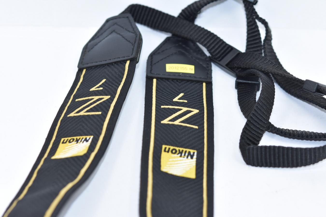 【希 少】Nikon Z7 Premium Gold Strap