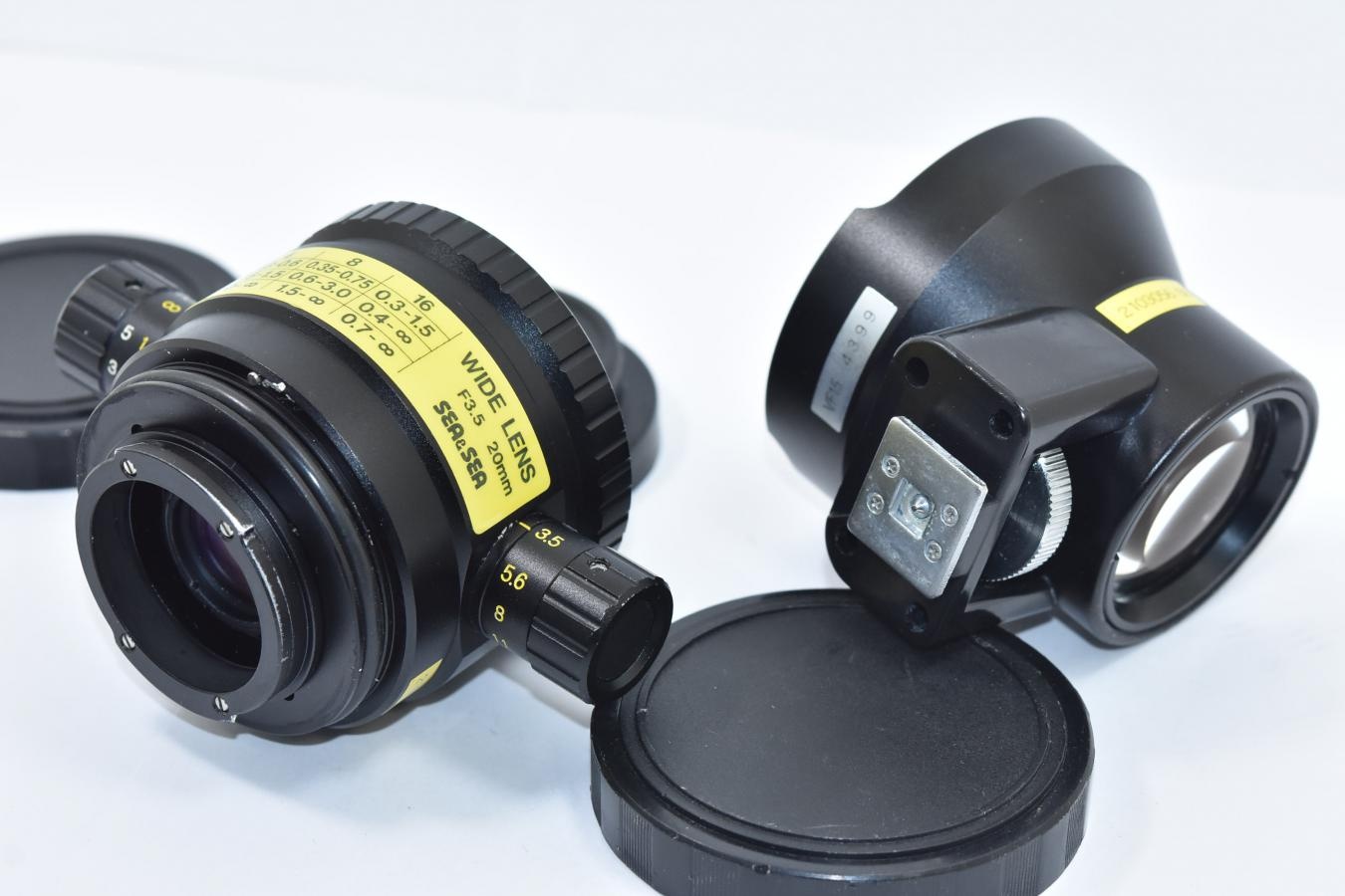 【B級特価品】 SEA&SEA 20mm F3.5 専用ファインダー付 【NIKONOS用レンズ】