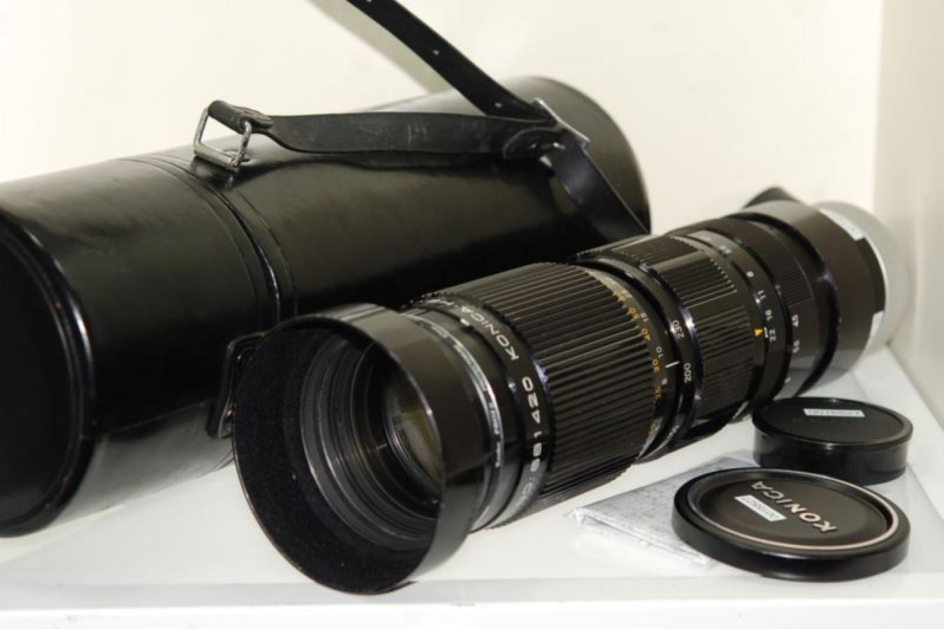 KONICA HEXANON 70-230mm F4.5 【整備済 純正ケース、フード、ケンコー製67mmPRO1DプロテクターWフィルター付】  