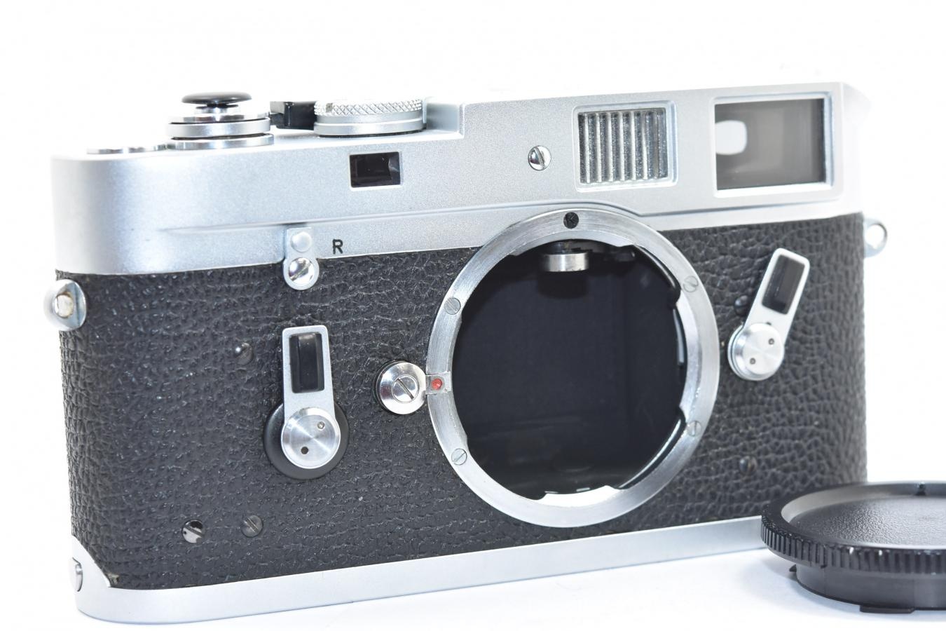 【希 少】LEICA M4 120万台 1968年製 【LEON SCHWARTZ 刻印】