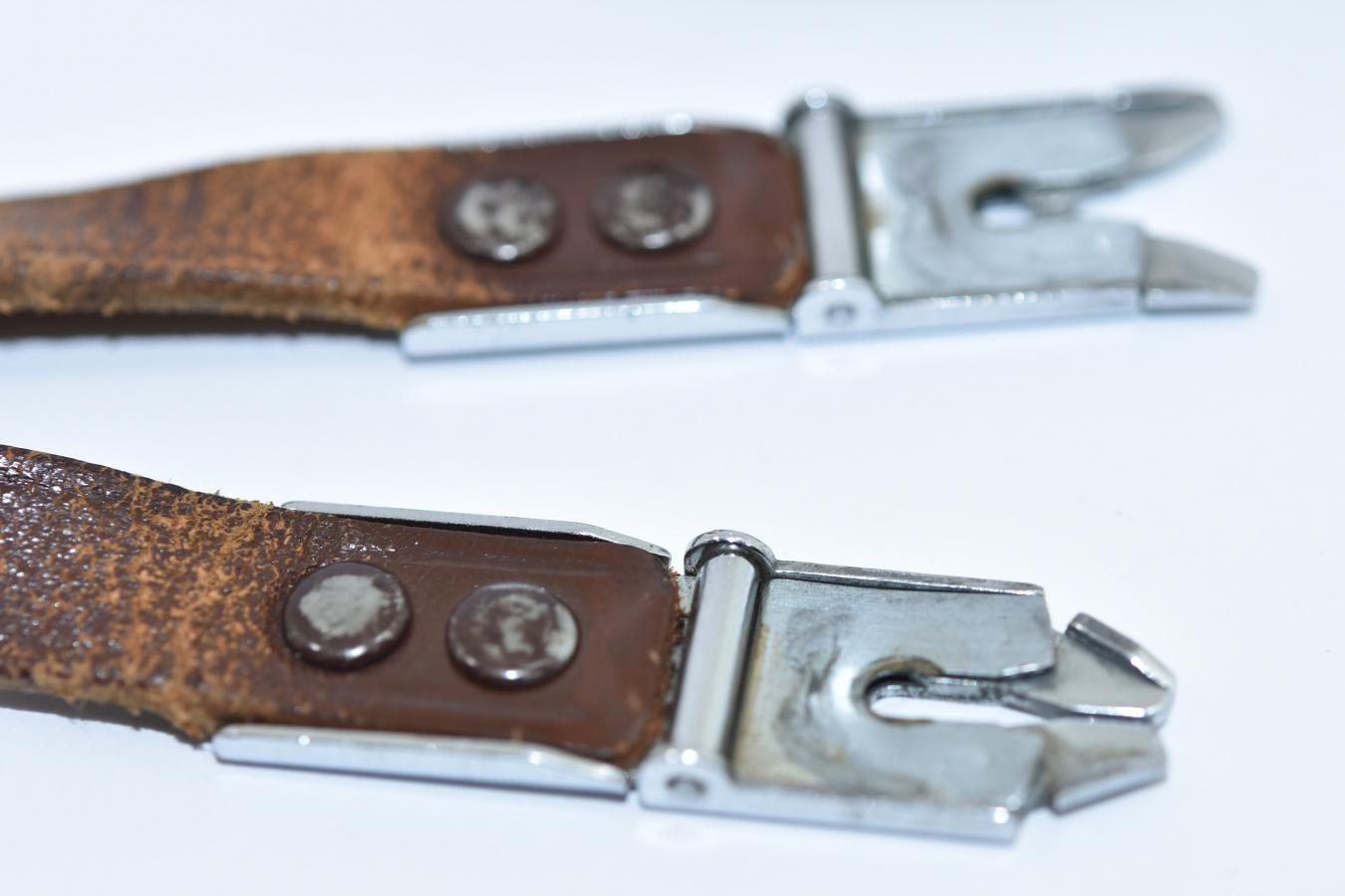 Rolleiflex用純正本革カニ爪ストラップ 【Rollei刻印あり】