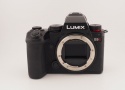 パナソニック LUMIX S5II ・DC-S5M2
