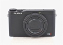フジフイルム XQ2(ブラック）