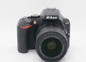 ニコン D5600 18-55VR レンズキツト