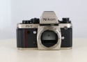 ニコン F3 チタン ボディ
