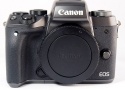 キヤノン EOS M5