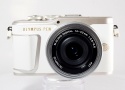 オリンパス E-PL9+14-42EZレンズkit ホワイト