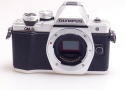 オリンパス OM-D E-M10 MarkII シルバー