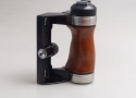 ペンタックス 6×7/67用 木製グリップ