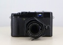 フジフイルム X10