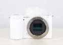 ソニー VLOGCAM ZV-E10 ホワイトボディ