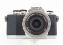 オリンパス OM-D E-M10 14-42 EZレンズキツト シルバー