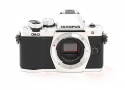 オリンパス OM-D E-M10 MARKII ボディ シルバー