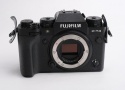 フジフイルム X-T4-B ボディ