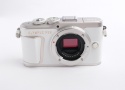 オリンパス E-PL10 ボディ ホワイト