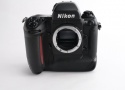 ニコン F5