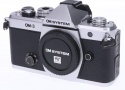 OM SYSTEM OM-3 ボディー シルバー