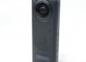 RICOH THETA Z1