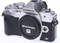 OM-D E-M10 Mark IV ボディー シルバー