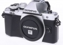 OM-D E-M10 MarkII ボディー シルバー