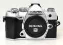 OM-D E-M5 Mark IIIボディ シルバー