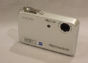 ソニー（SONY）DSC-T3 (シルバー)【510万画素】