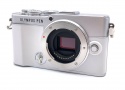 オリンパス PEN E-P7 ボディ ホワイト