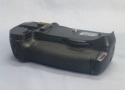 ニコン マルチパワーバッテリーパック MB-D10