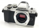 オリンパス OM-D E-M10 MarkII ボディ シルバー