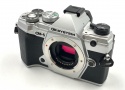 OM SYSTEM OM-5 ボディ シルバー