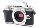 オリンパス OM-D E-M10 MarkIII ボディ シルバー