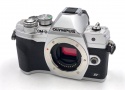 オリンパス OM-D E-M10 MarkIV ボディ シルバー