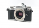 オリンパス OM-D E-M5 MarkII ボディ シルバー
