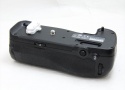 【中古】 ニコン(nikon) マルチパワーバッテリーパック MB-D17