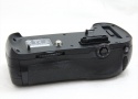 【中古】 ニコン(nikon) マルチパワーバッテリーパック MB-D12