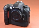 Nikon F80D MB-16付