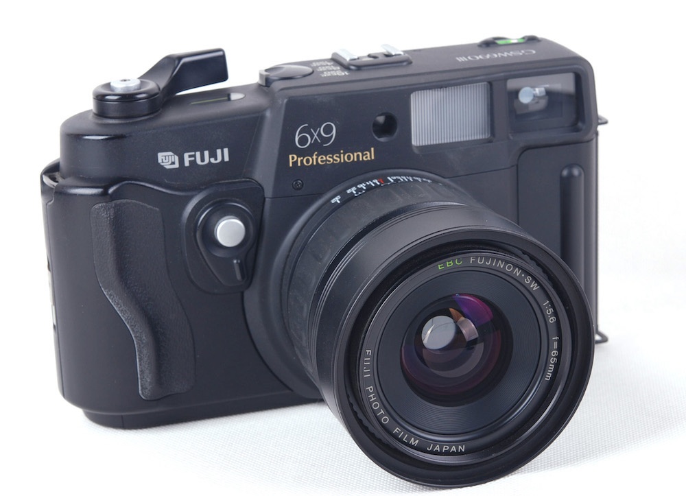 【美品】Fujifilm/富士フィルム GSW690III 6x9中判カメラ 65/5.6レンズ付