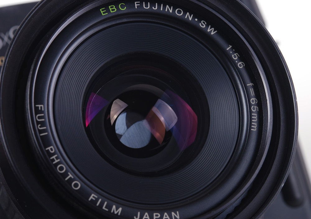 【美品】Fujifilm/富士フィルム GSW690III 6x9中判カメラ 65/5.6レンズ付