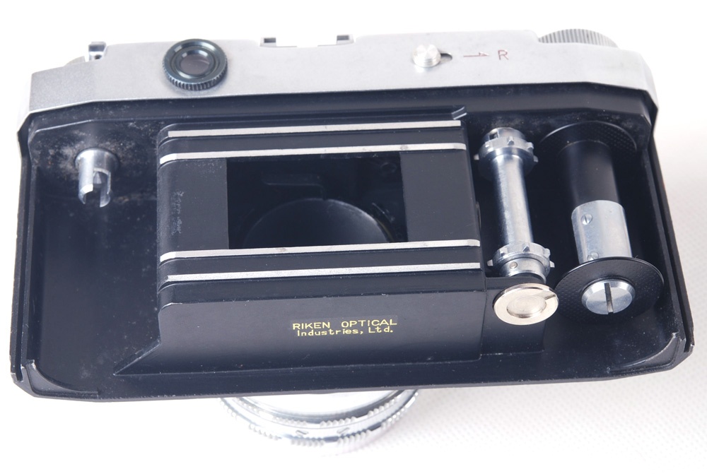 【良品】RICOH/リコー35 S RIKEN 45/2.8レンズ付 シルバー 革ケース、フード付