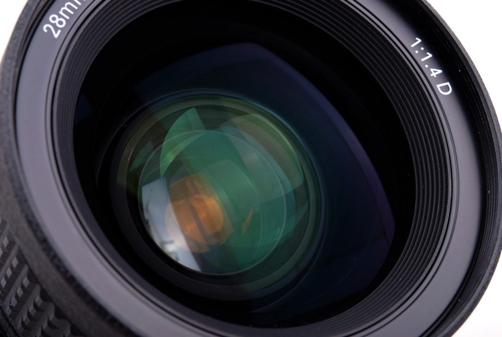 【美品 】Nikon/ニコン AF Nikkor 28mm F1.4 D レンズ