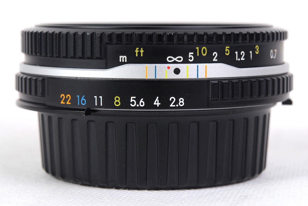 【美品】Nikon/ニコン Nikkor/ニッコール 45mm F2.8 P AI-Sマウント ブラック MF レンズ HN-35フード付