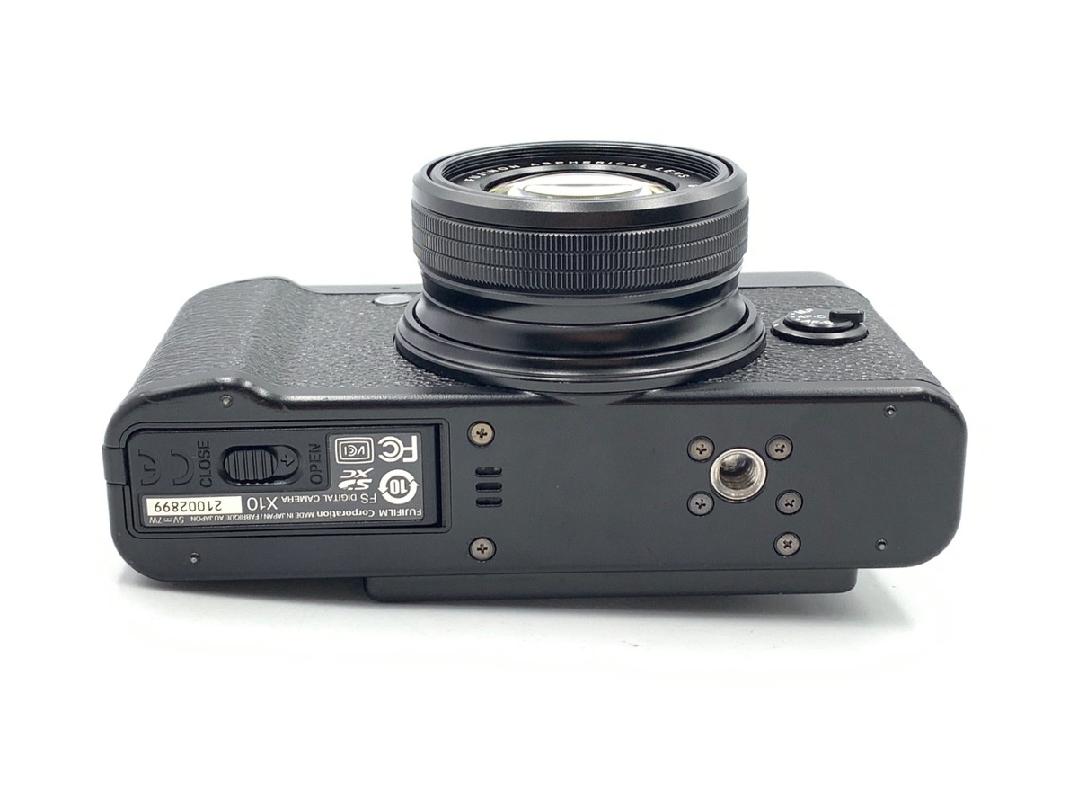 フジフイルム X10