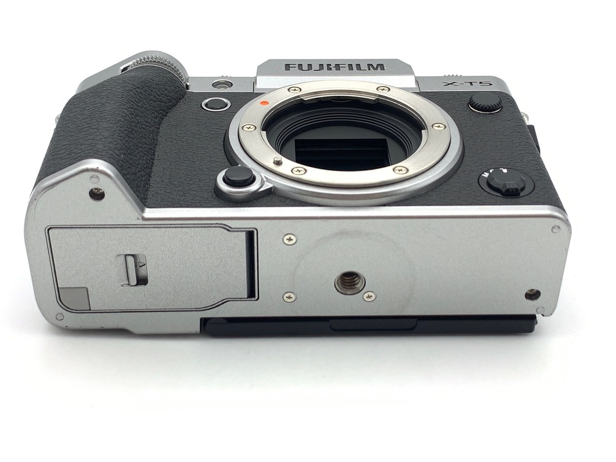 フジフイルム X-T5 ボディ シルバー